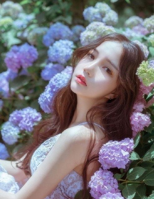 吃瓜女网红图片背景音乐,揭秘网红吃瓜背后的动感旋律